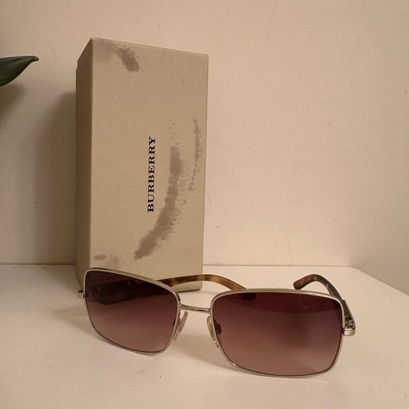 Burberry Brown Sunglasses Semi-Rimless Gradient Lenses - Picture 2 of 5